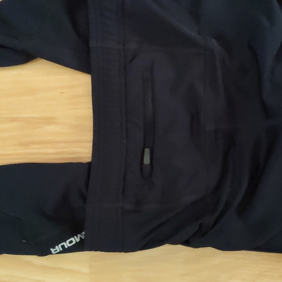 Under Armour compression pants boy's medium - Picture 4 of 5